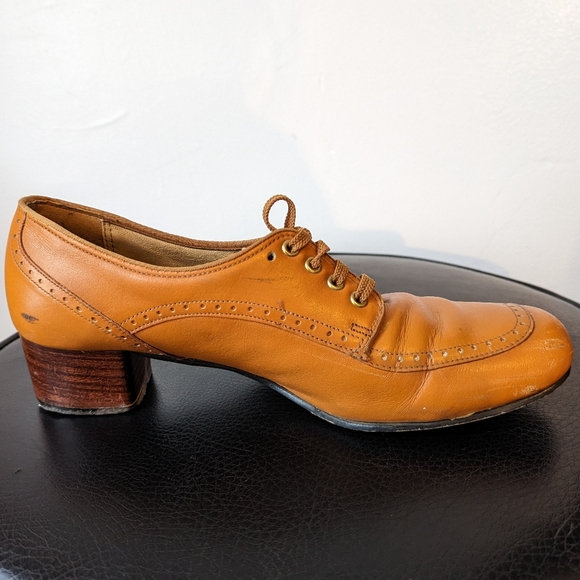 Vintage Leather Derby Shoes - Picture 4 of 11